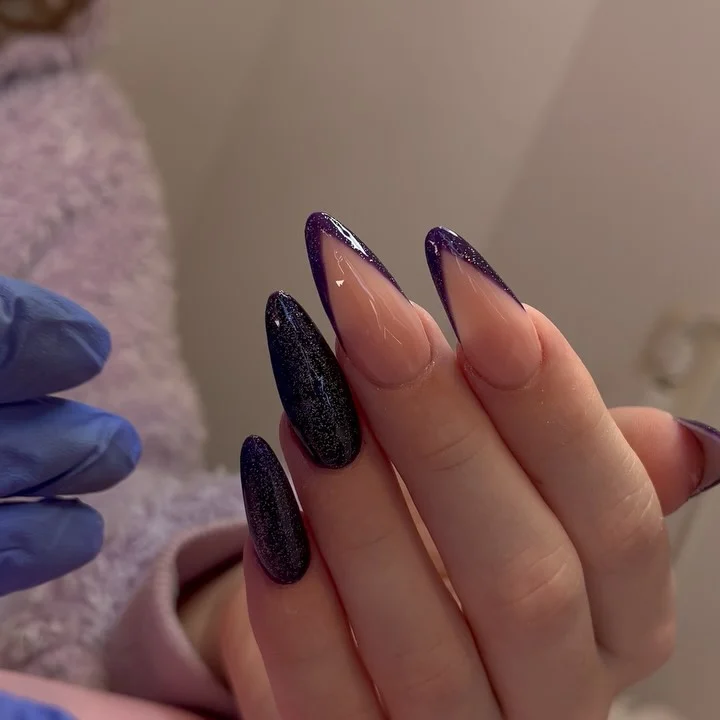 Instagram post from laluxe.nl. This post is in position 2.