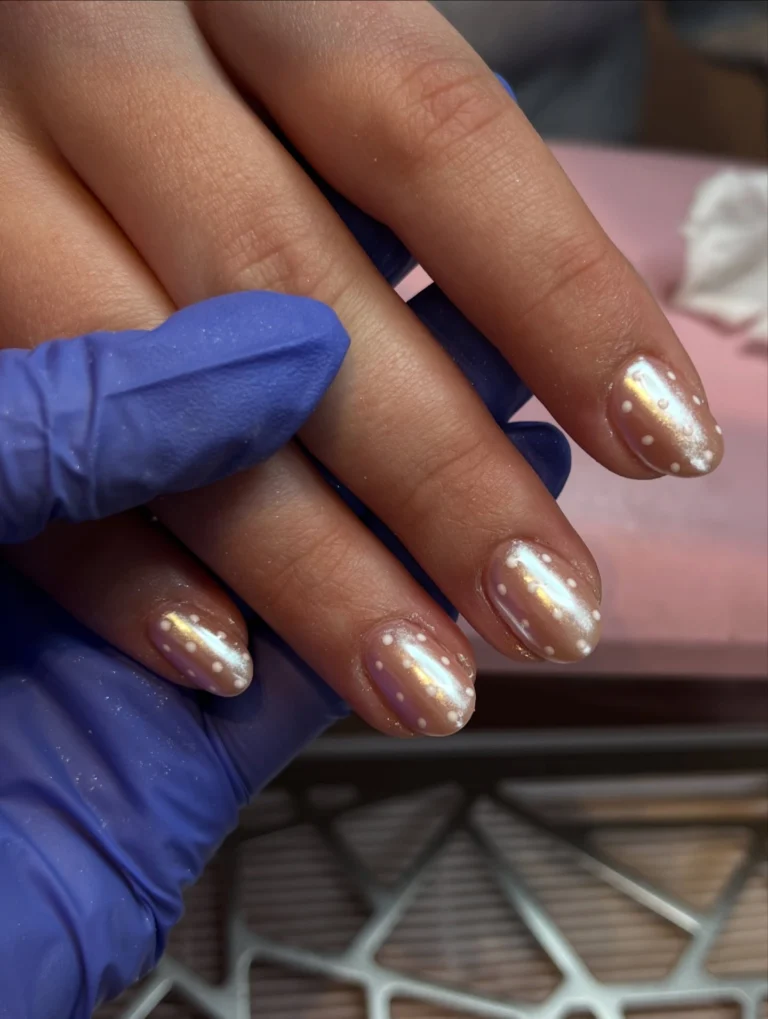 Instagram post from laluxe.nl. This post is in position 1.